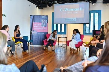 c-woman-evento
